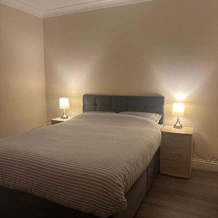 Leavesden Residence - Central - Cosy - Harry Potter Watford  Exterior foto