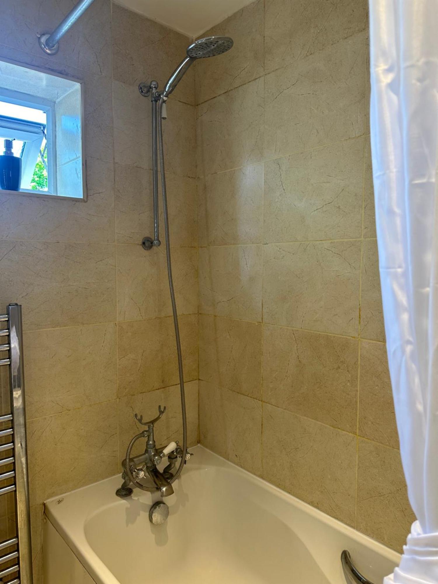 Leavesden Residence - Central - Cosy - Harry Potter Watford  Exterior foto